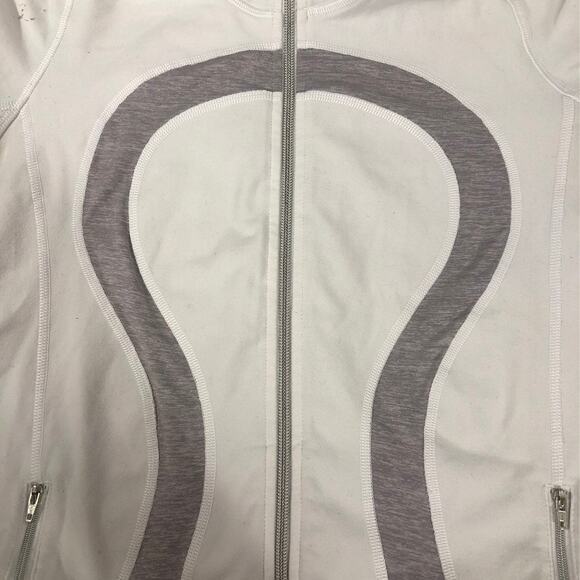 Lululemon Women in Stride jacket white & Metallic silver full zip high neck 4 - Picture 4 of 12